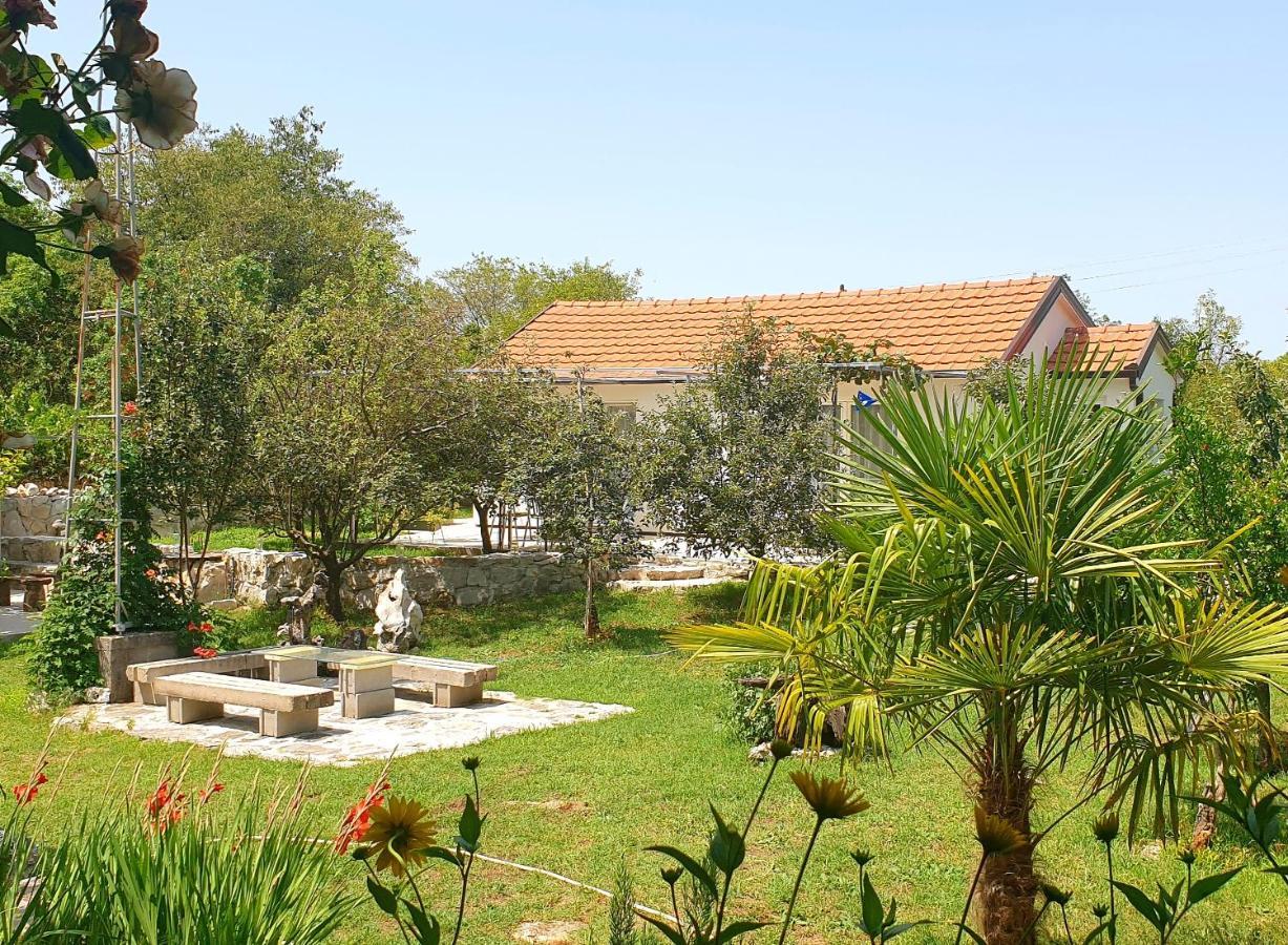 Apartments Minex Trebinje Eksteriør billede
