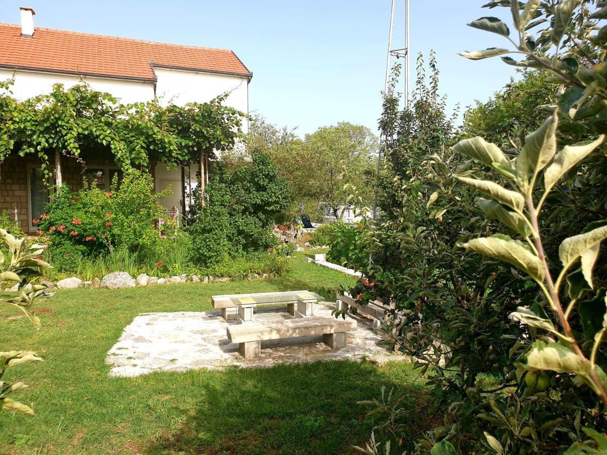 Apartments Minex Trebinje Eksteriør billede